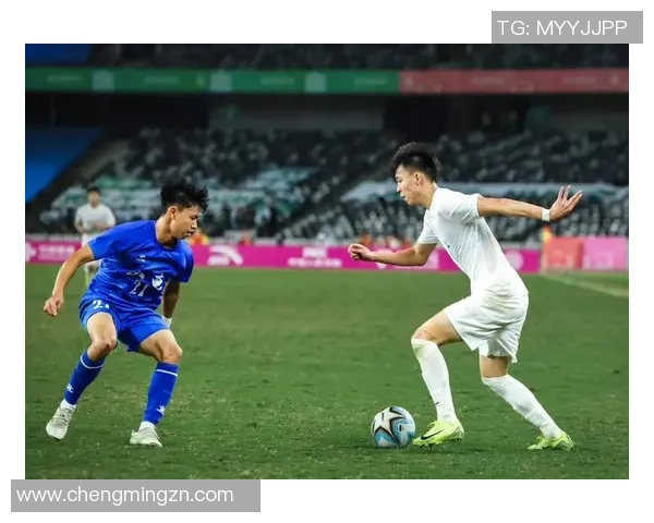 全运会回顾：成都足球队在比赛中的战术意识与团队配合分析